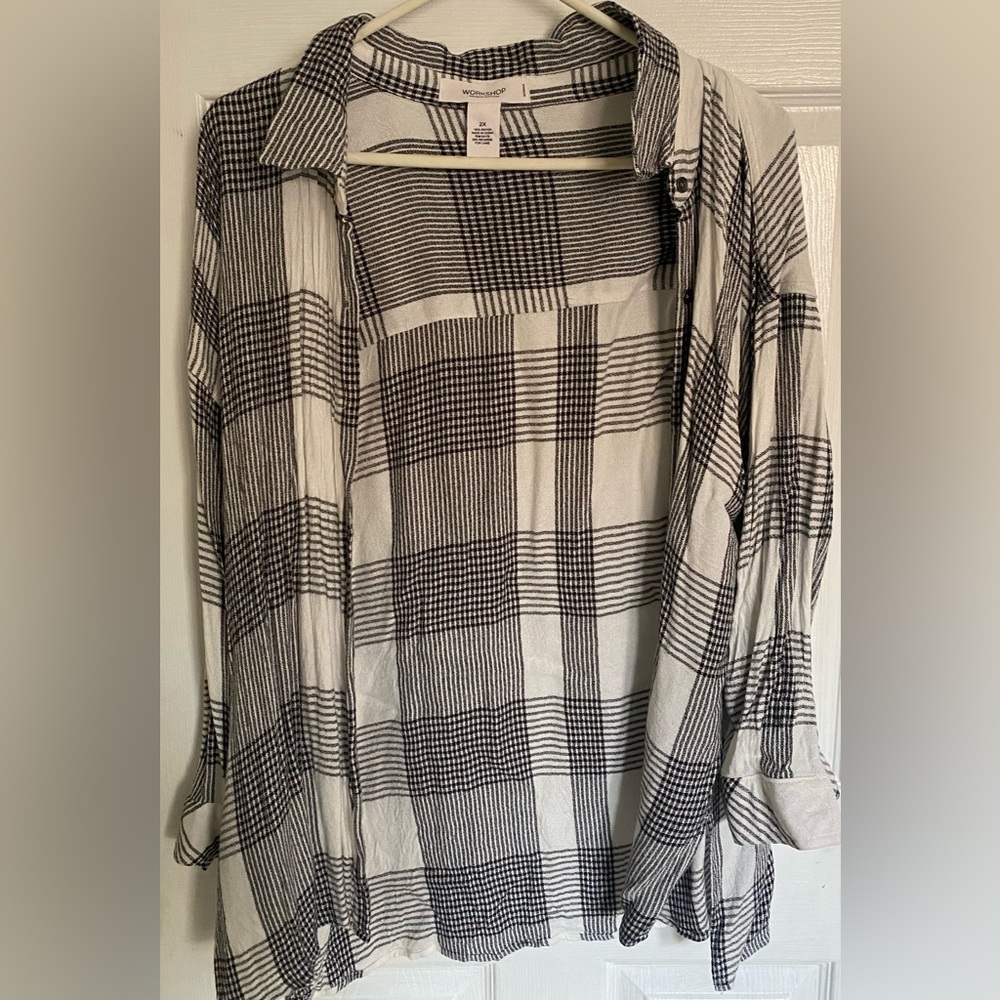 Black and White Plad Women's Button down, Size 2X/ Worshop Republic Clothing